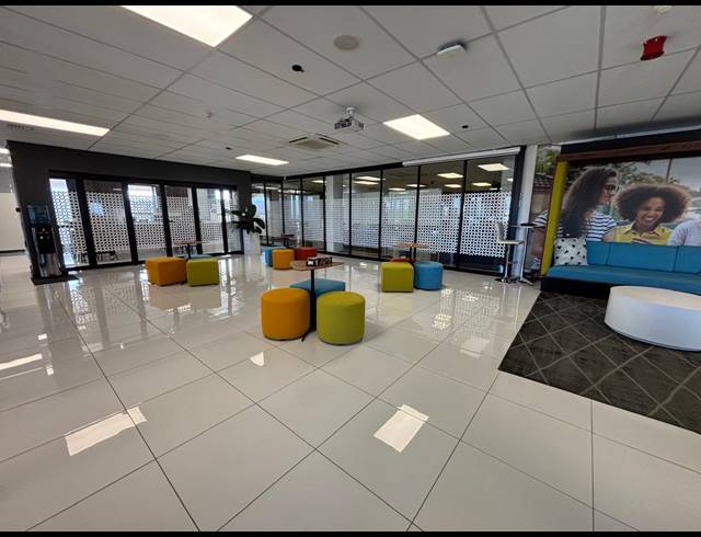 1,429M² OFFICE TO LET IN TYGER VALLEY